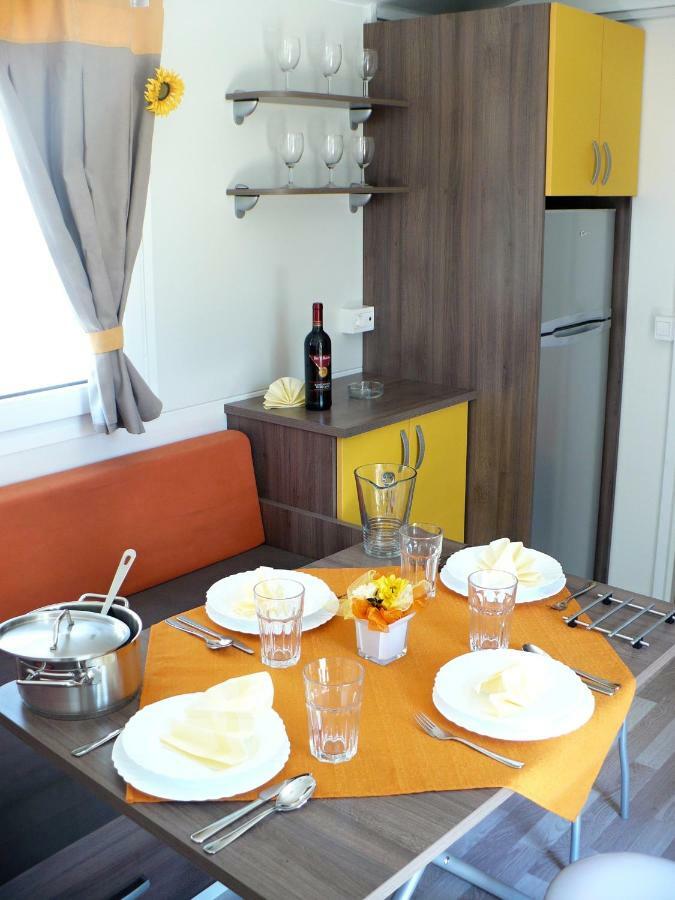 Mobilhome Victoria Bella Italia Peschiera del Garda Exterior photo
